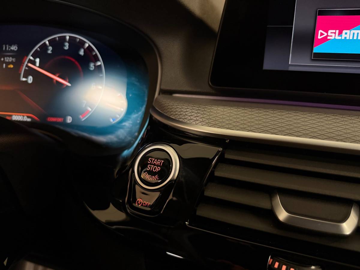 BMW 5 Serie BMW 5-serie Touring 530i High Executive *M-Pakket* 252PK! Carplay|360 Camera|Memory|Stoelventilatie|NAP