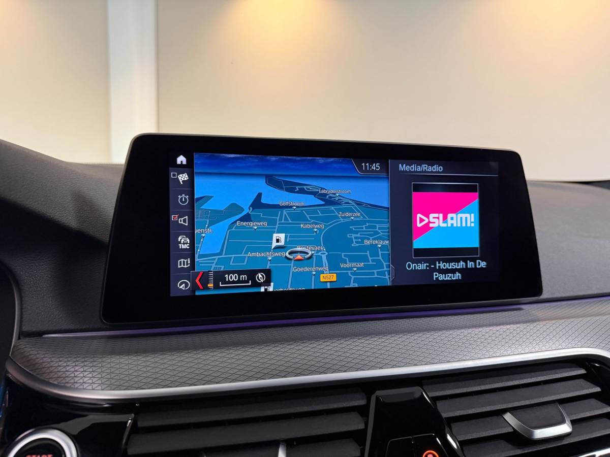 BMW 5 Serie BMW 5-serie Touring 530i High Executive *M-Pakket* 252PK! Carplay|360 Camera|Memory|Stoelventilatie|NAP