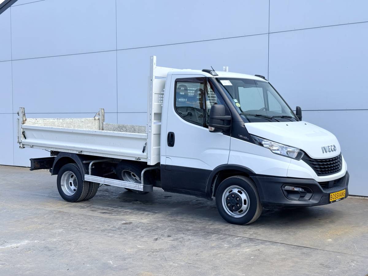 Iveco Daily Iveco Daily 35C14 2.3 Kipper Dubbellucht 3,5t Airco Cruise Control Trekhaak Luchtgeveerde stoel Nieuwe APK t/m 3-8-2027