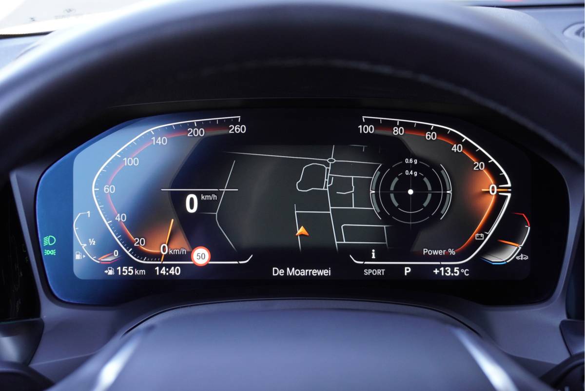 BMW 3 Serie BMW 3-serie 318i 157PK! Automaat High Business Edition BJ2021 Lmv 17″ | Led V+A | Pdc | Elek. trekhaak | Navi | Virtual cockpit | Climate control | Cruise control | Lederen bekleding | Sportstoelen | Extra getint glas