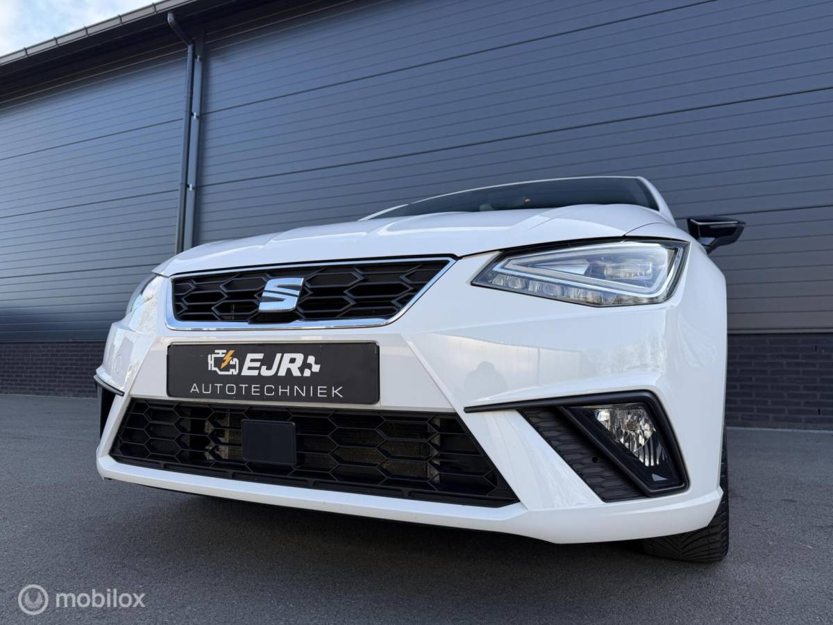 SEAT Ibiza Seat Ibiza 1.0 EcoTSI FR Business Connect TOPSTAAT! 49.000KM!
