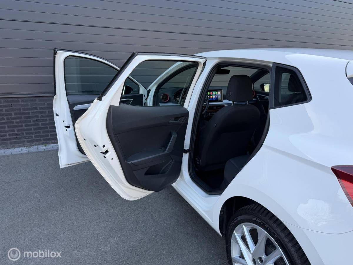 SEAT Ibiza Seat Ibiza 1.0 EcoTSI FR Business Connect TOPSTAAT! 49.000KM!