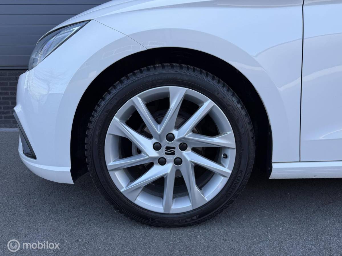 SEAT Ibiza Seat Ibiza 1.0 EcoTSI FR Business Connect TOPSTAAT! 49.000KM!