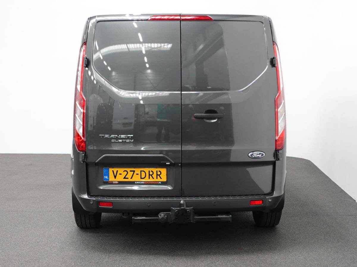 Ford Transit Custom Ford Transit Custom 300 2.0 TDCI 130pk L2H1 Trend Automaat Airco Navigatie Cruisecontrol Camera Parkeersensoren Trekhaak Betimmering