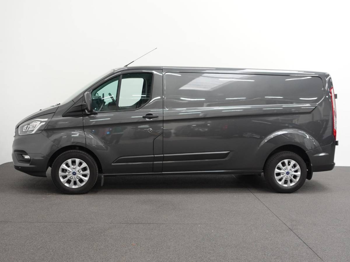 Ford Transit Custom Ford Transit Custom 300 2.0 TDCI 130pk L2H1 Trend Automaat Airco Navigatie Cruisecontrol Camera Parkeersensoren Trekhaak Betimmering