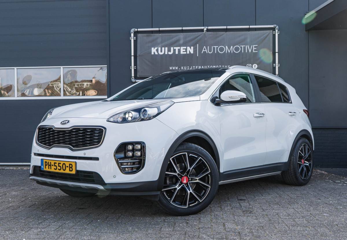 Kia Sportage Kia Sportage 1.6 T-GDI GT-Line / Pano / 177pk / Trekhaak ! VOL!