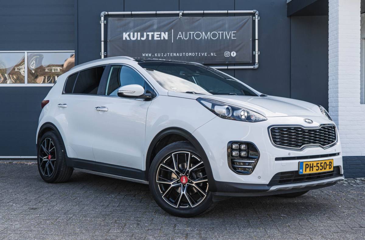 Kia Sportage Kia Sportage 1.6 T-GDI GT-Line / Pano / 177pk / Trekhaak ! VOL!