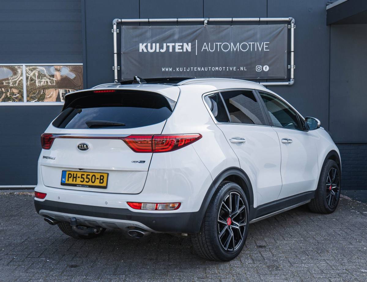Kia Sportage Kia Sportage 1.6 T-GDI GT-Line / Pano / 177pk / Trekhaak ! VOL!