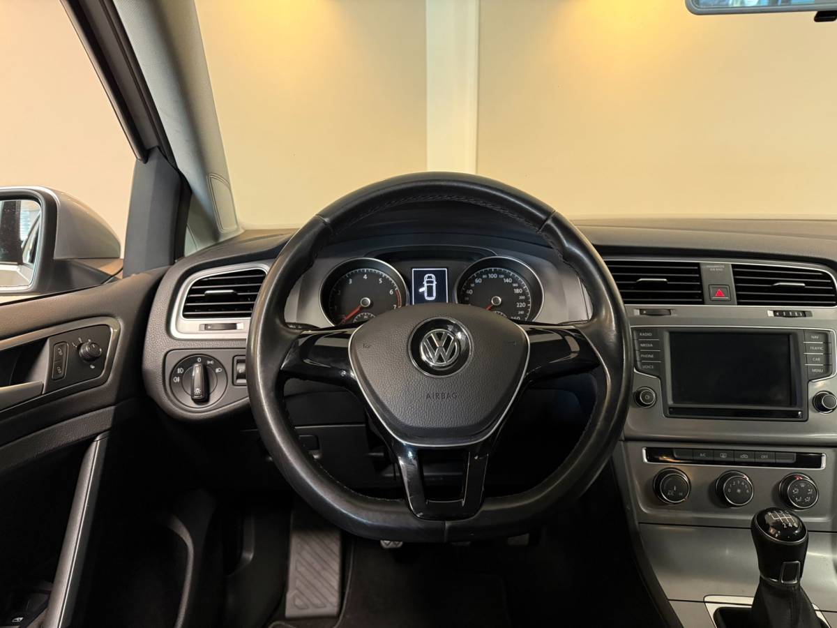Volkswagen Golf Volkswagen Golf Variant 1.0 TSI Trendline *Top onderhouden* All-seasons|Cruise|Navi|DAB|NAP