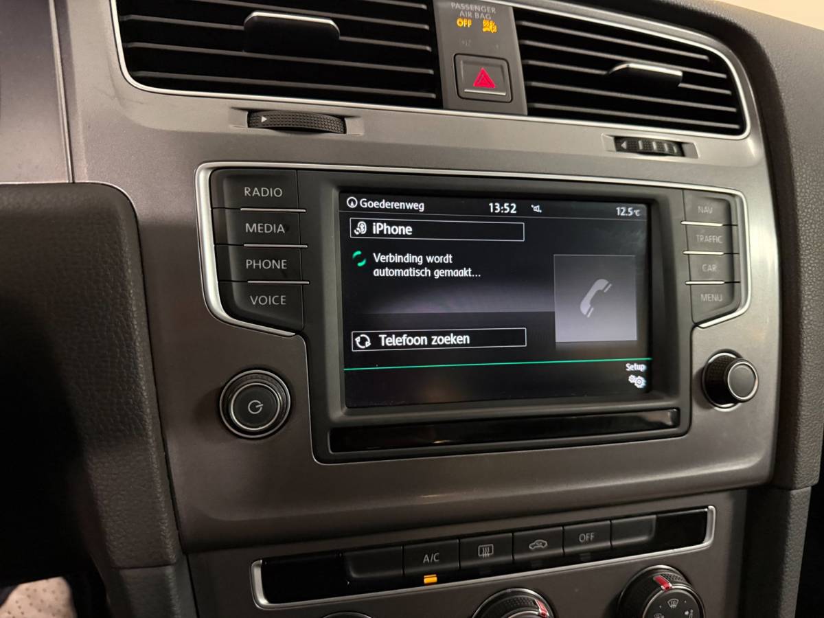 Volkswagen Golf Volkswagen Golf Variant 1.0 TSI Trendline *Top onderhouden* All-seasons|Cruise|Navi|DAB|NAP