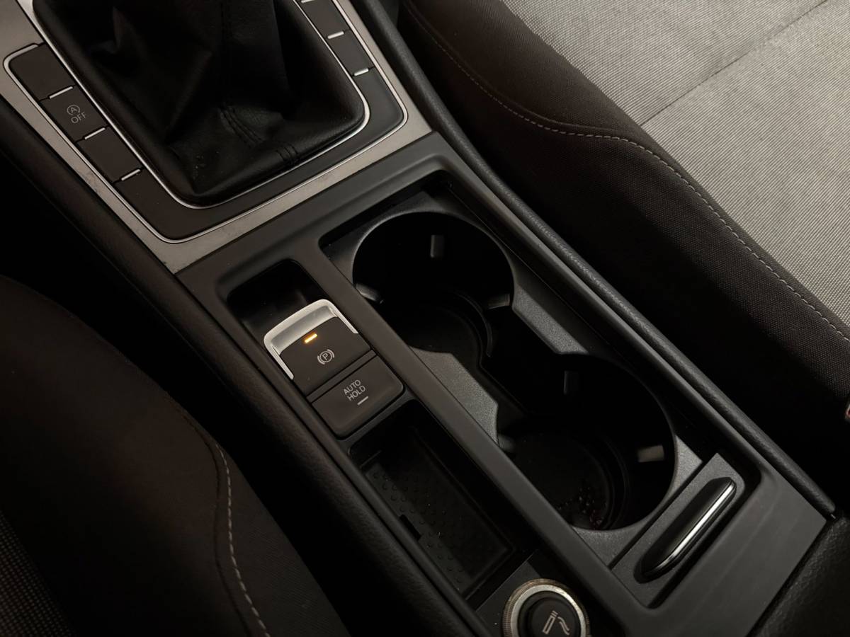 Volkswagen Golf Volkswagen Golf Variant 1.0 TSI Trendline *Top onderhouden* All-seasons|Cruise|Navi|DAB|NAP