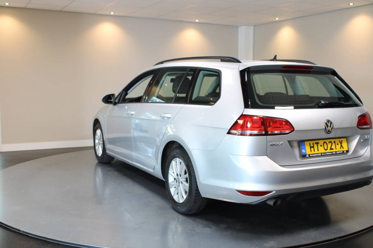 Volkswagen Golf Volkswagen Golf Variant 1.0 TSI Trendline *Top onderhouden* All-seasons|Cruise|Navi|DAB|NAP