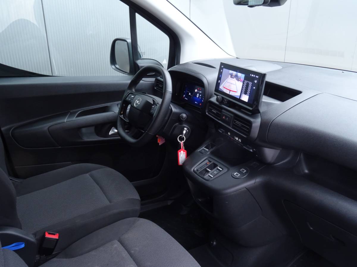 Opel Combo Opel Combo 1.5 BlueHDi 130 S&S L1 * 3 ZITS * LUXE UITVOERING !!