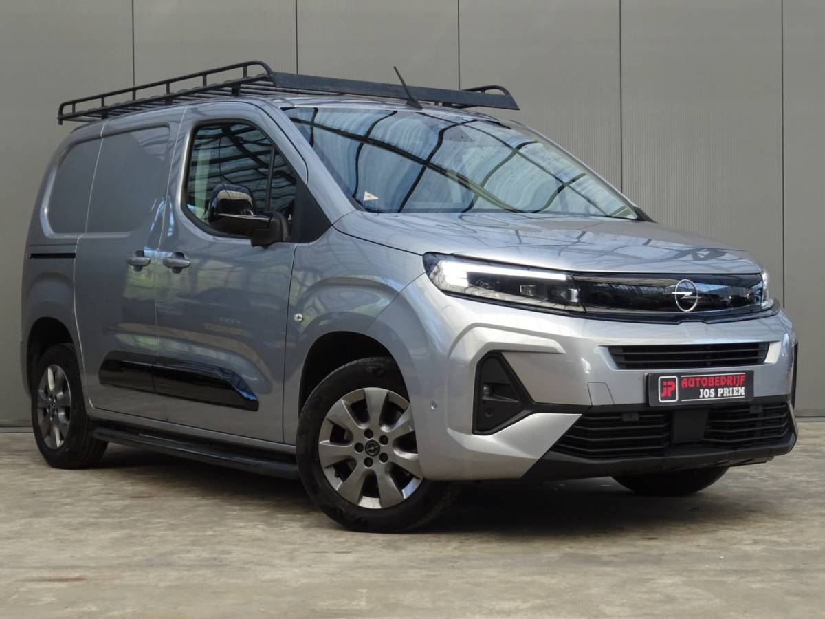 Opel Combo Opel Combo 1.5 BlueHDi 130 S&S L1 * 3 ZITS * LUXE UITVOERING !!