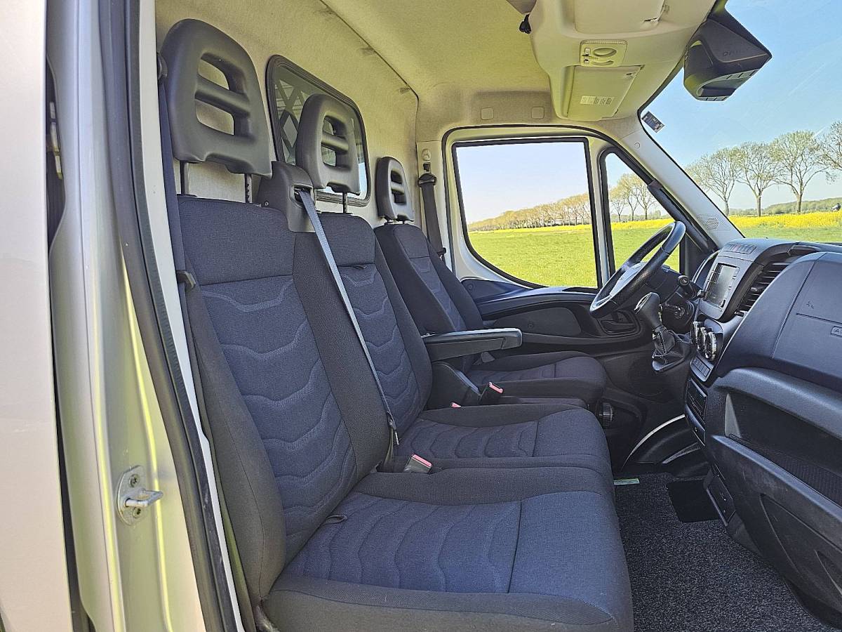 Iveco Daily IVECO DAILY 35S16 ac automaat euro6
