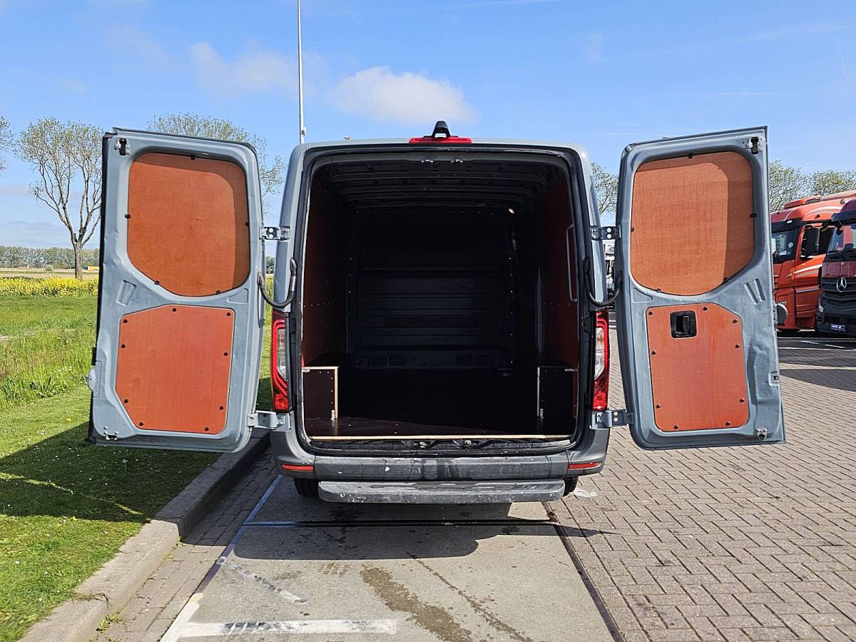 Mercedes-Benz Sprinter MERCEDES-BENZ SPRINTER 317 l2h1 led mbux10!