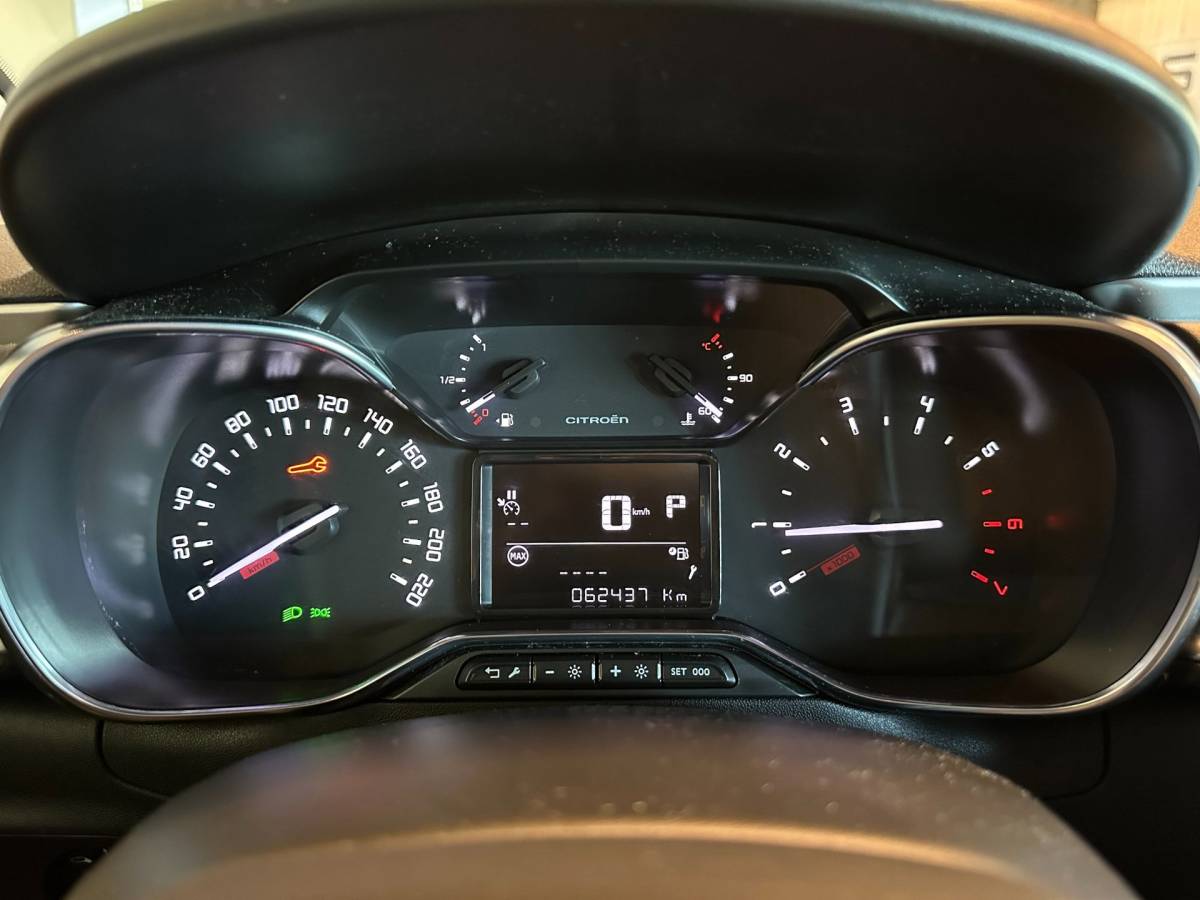 Citroën C3 Citroen C3 1.2 PureTech AUTOMAAT S&S FEEL-uitv|CLIMA AIRCO|NAVIGATIE|ISOFIX|CRUISE CONTROL|APPLE CARPLAY+ANDROID|BLUETOOTH|LM-VELG