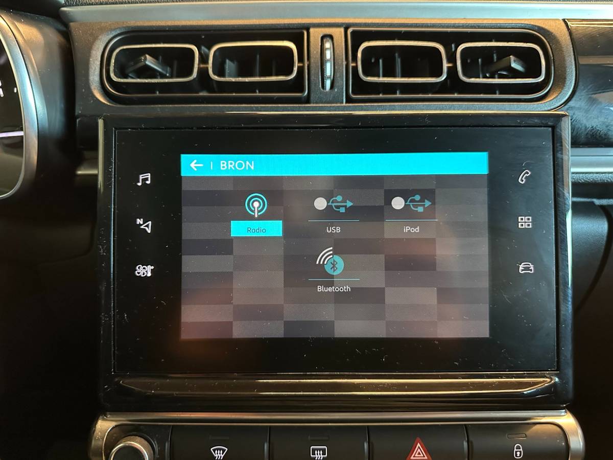 Citroën C3 Citroen C3 1.2 PureTech AUTOMAAT S&S FEEL-uitv|CLIMA AIRCO|NAVIGATIE|ISOFIX|CRUISE CONTROL|APPLE CARPLAY+ANDROID|BLUETOOTH|LM-VELG