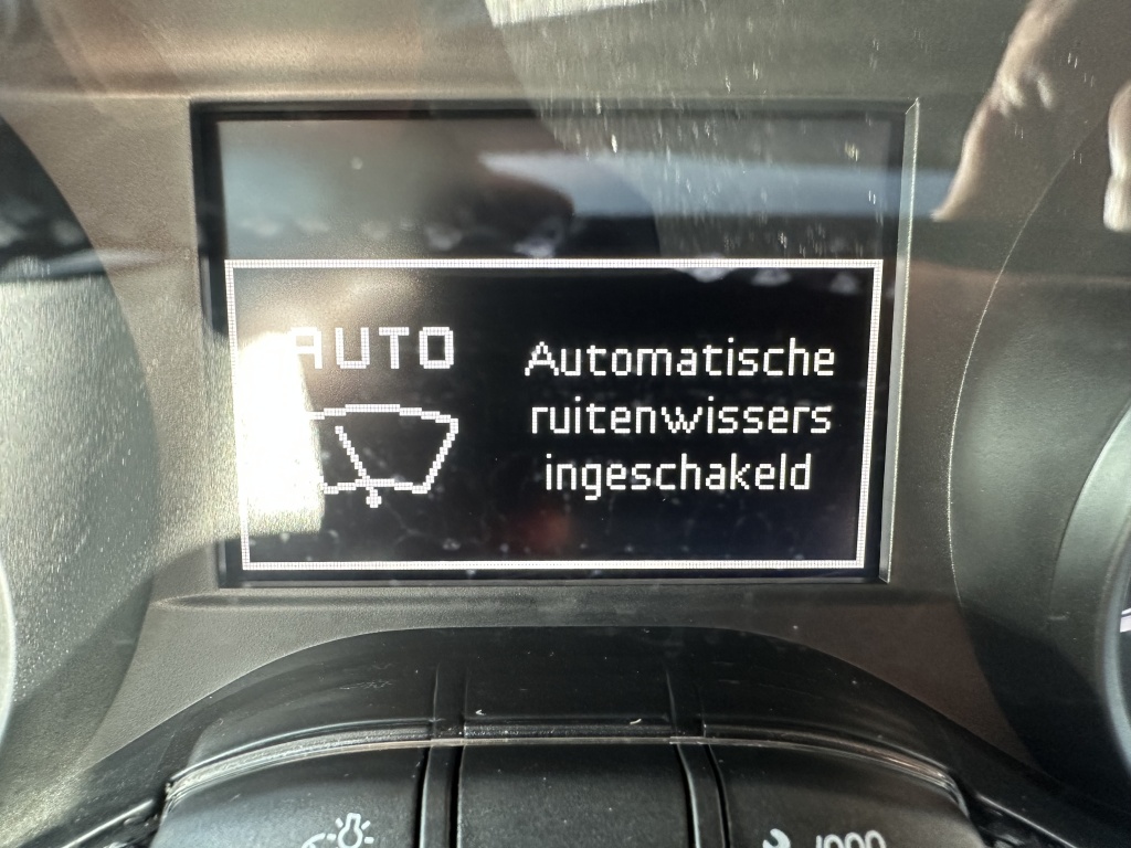 Peugeot 208 Peugeot 208 1.2 110PK Allure | Distributieriem Vervangen |