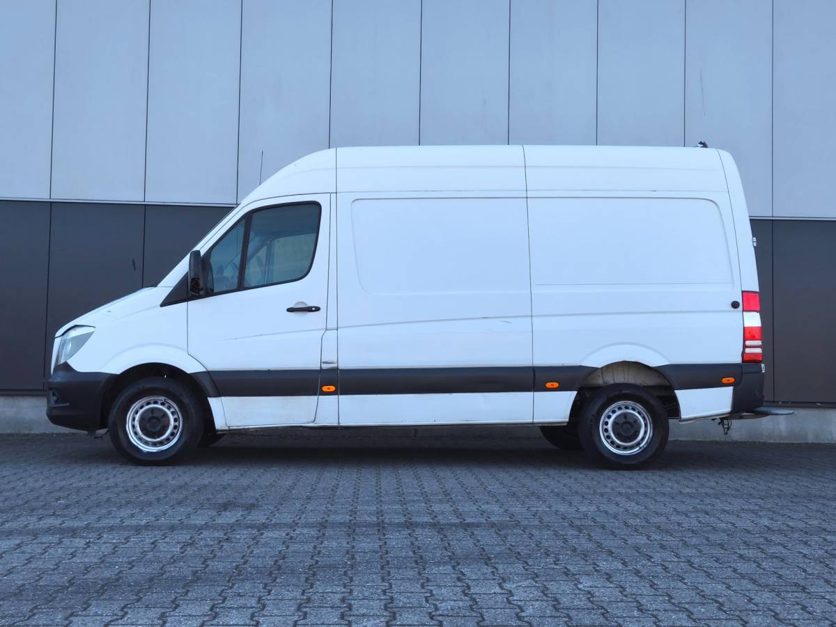 Mercedes-Benz Sprinter Mercedes-Benz Sprinter 314 140PK RWD AIRCO PDC L2H2