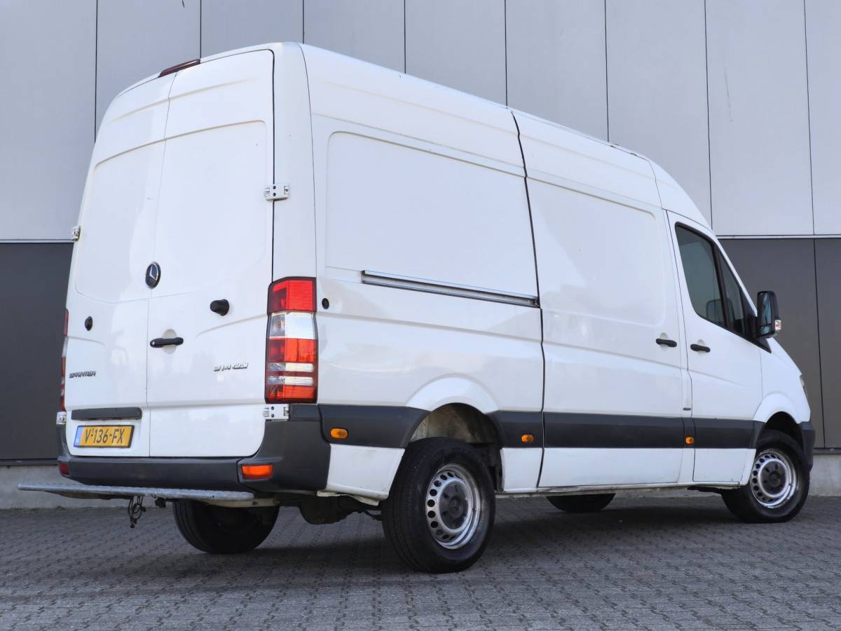Mercedes-Benz Sprinter Mercedes-Benz Sprinter 314 140PK RWD AIRCO PDC L2H2