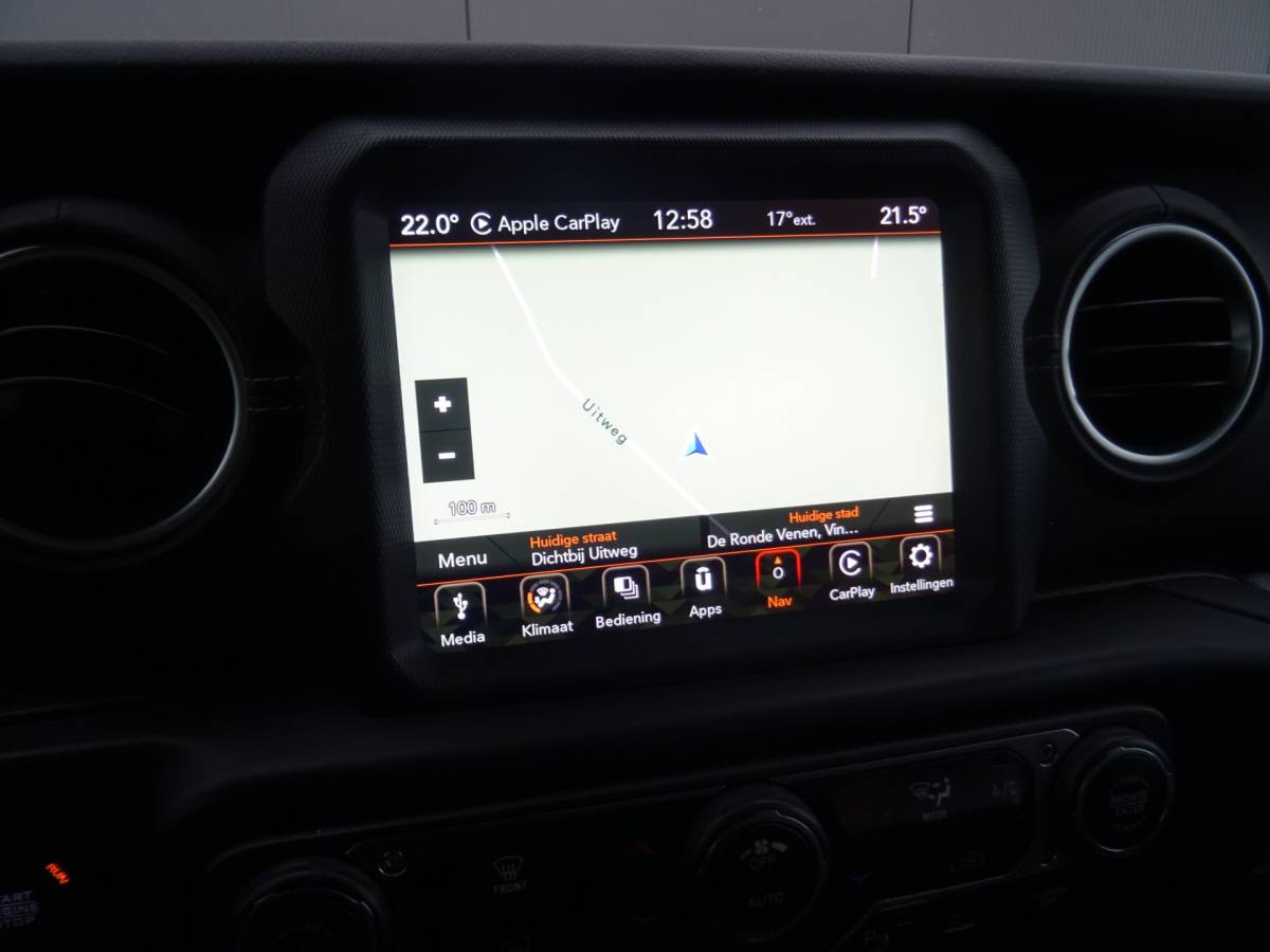 Jeep Gladiator Jeep GLADIATOR 3.0 V6 OVERLAND * GRIJS KENTEKEN en/of 5 ZITPLAATSEN !!