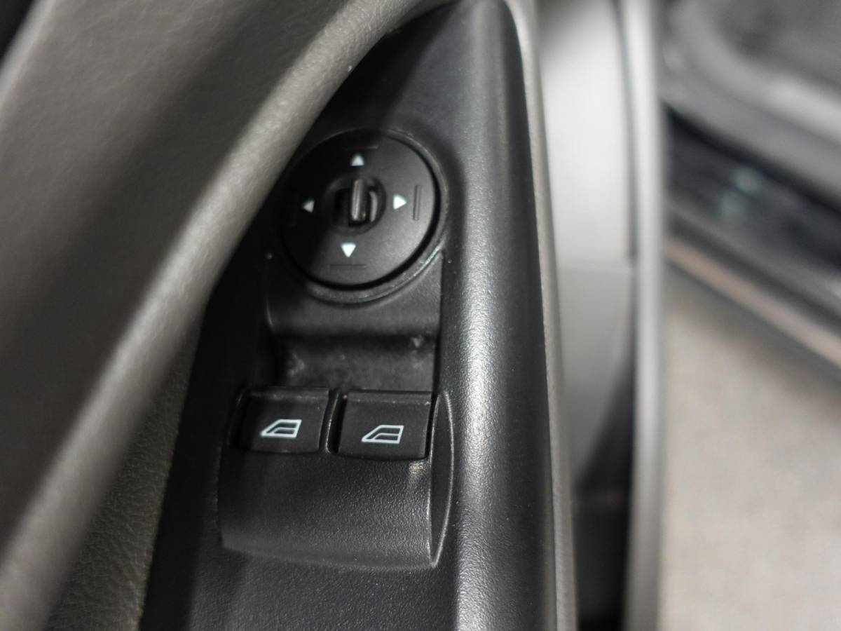 Ford Transit Connect Ford Transit Connect 1.5 Automaat L2 Trend Navigatie Airco Parkeersensoren Cruise Control Camera