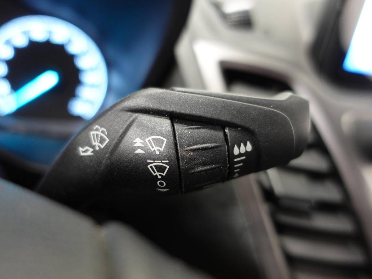 Ford Transit Connect Ford Transit Connect 1.5 Automaat L2 Trend Navigatie Airco Parkeersensoren Cruise Control Camera