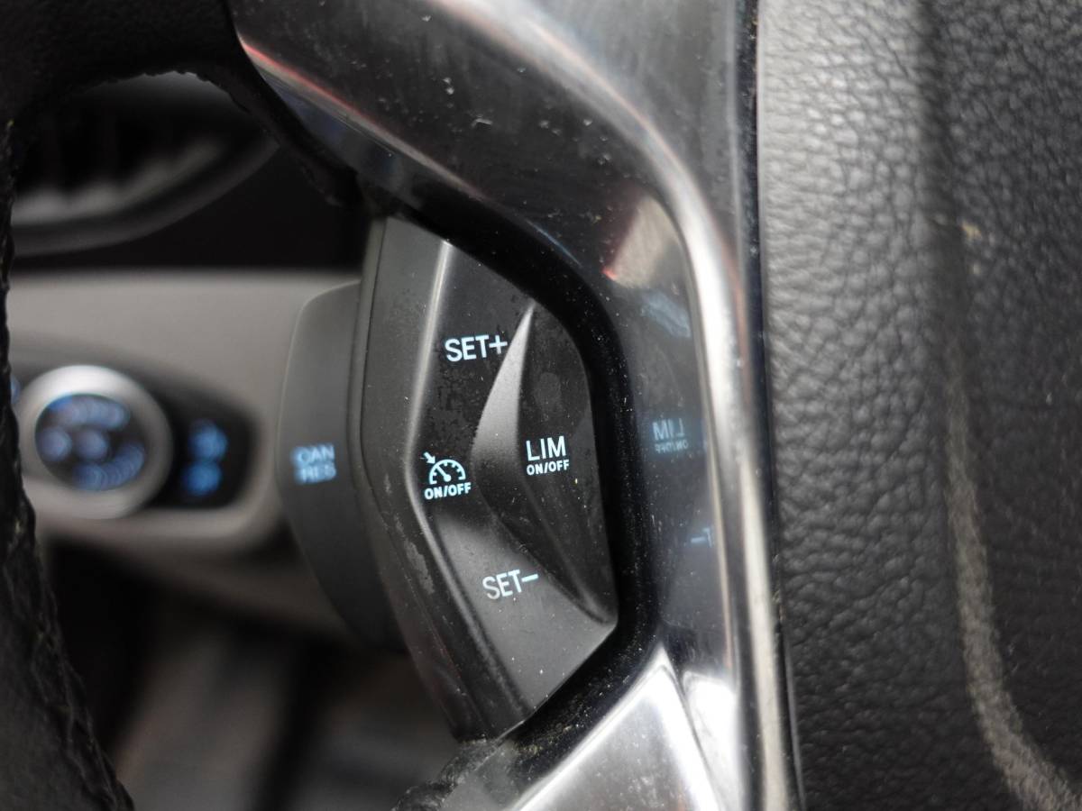 Ford Transit Connect Ford Transit Connect 1.5 Automaat L2 Trend Navigatie Airco Parkeersensoren Cruise Control Camera