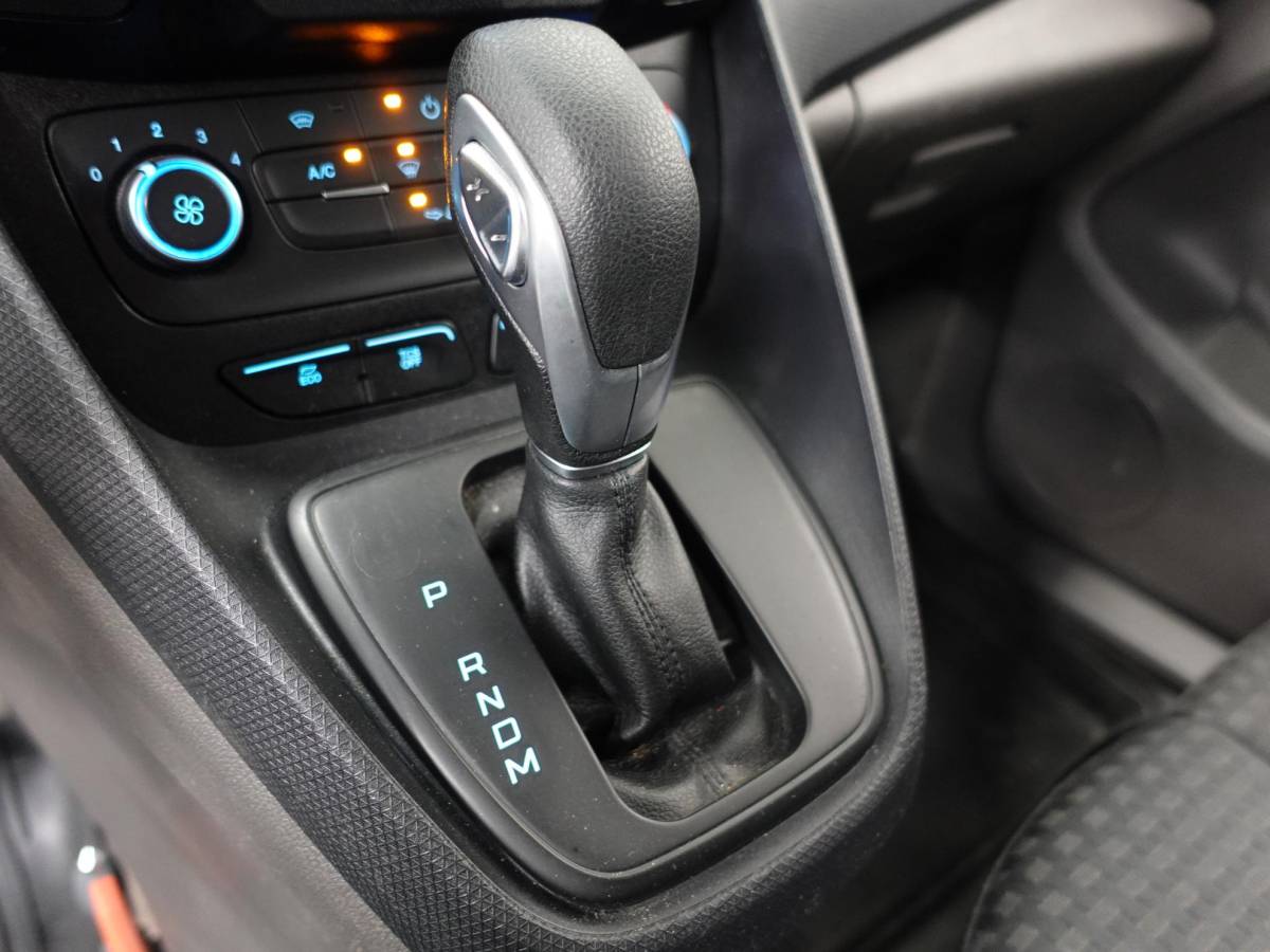 Ford Transit Connect Ford Transit Connect 1.5 Automaat L2 Trend Navigatie Airco Parkeersensoren Cruise Control Camera