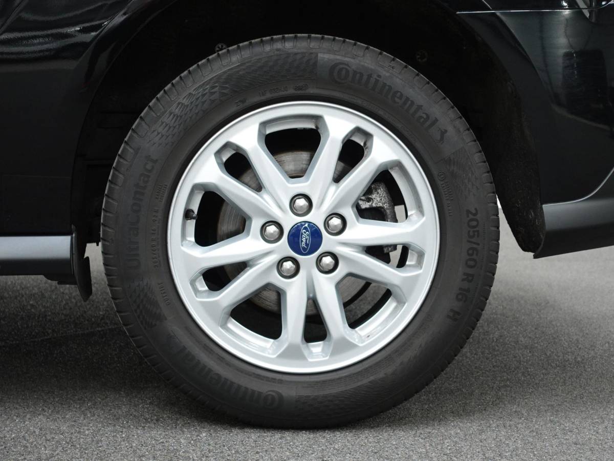 Ford Transit Connect Ford Transit Connect 1.5 Automaat L2 Trend Navigatie Airco Parkeersensoren Cruise Control Camera