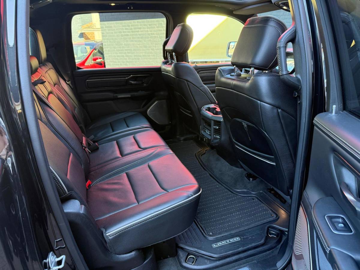 Dodge Ram 1500 Dodge Ram 1500 5.7 V8 4×4 Crew Cab Limited Panodak,Luchtvering,Widebody Backover,Acc,Blis,Apple carpl,360 camera,HUD,Stoelven V+A,