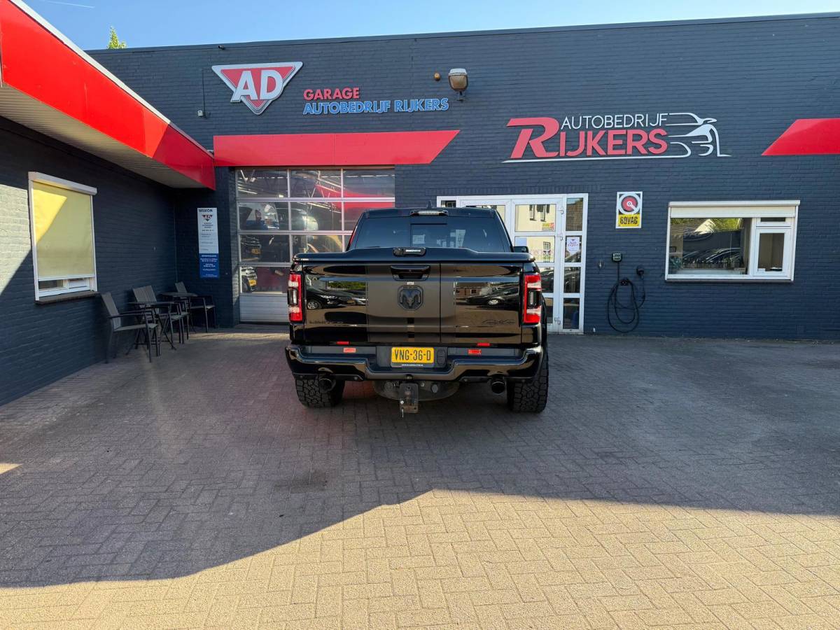 Dodge Ram 1500 Dodge Ram 1500 5.7 V8 4×4 Crew Cab Limited Panodak,Luchtvering,Widebody Backover,Acc,Blis,Apple carpl,360 camera,HUD,Stoelven V+A,