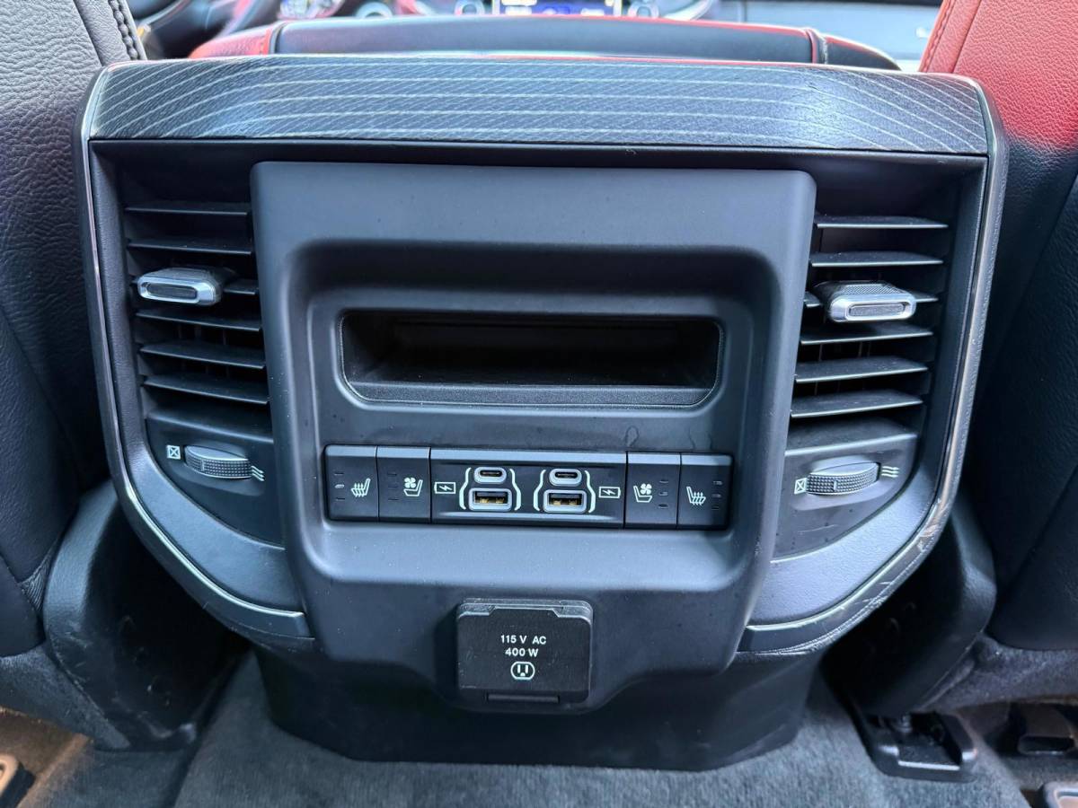 Dodge Ram 1500 Dodge Ram 1500 5.7 V8 4×4 Crew Cab Limited Panodak,Luchtvering,Widebody Backover,Acc,Blis,Apple carpl,360 camera,HUD,Stoelven V+A,