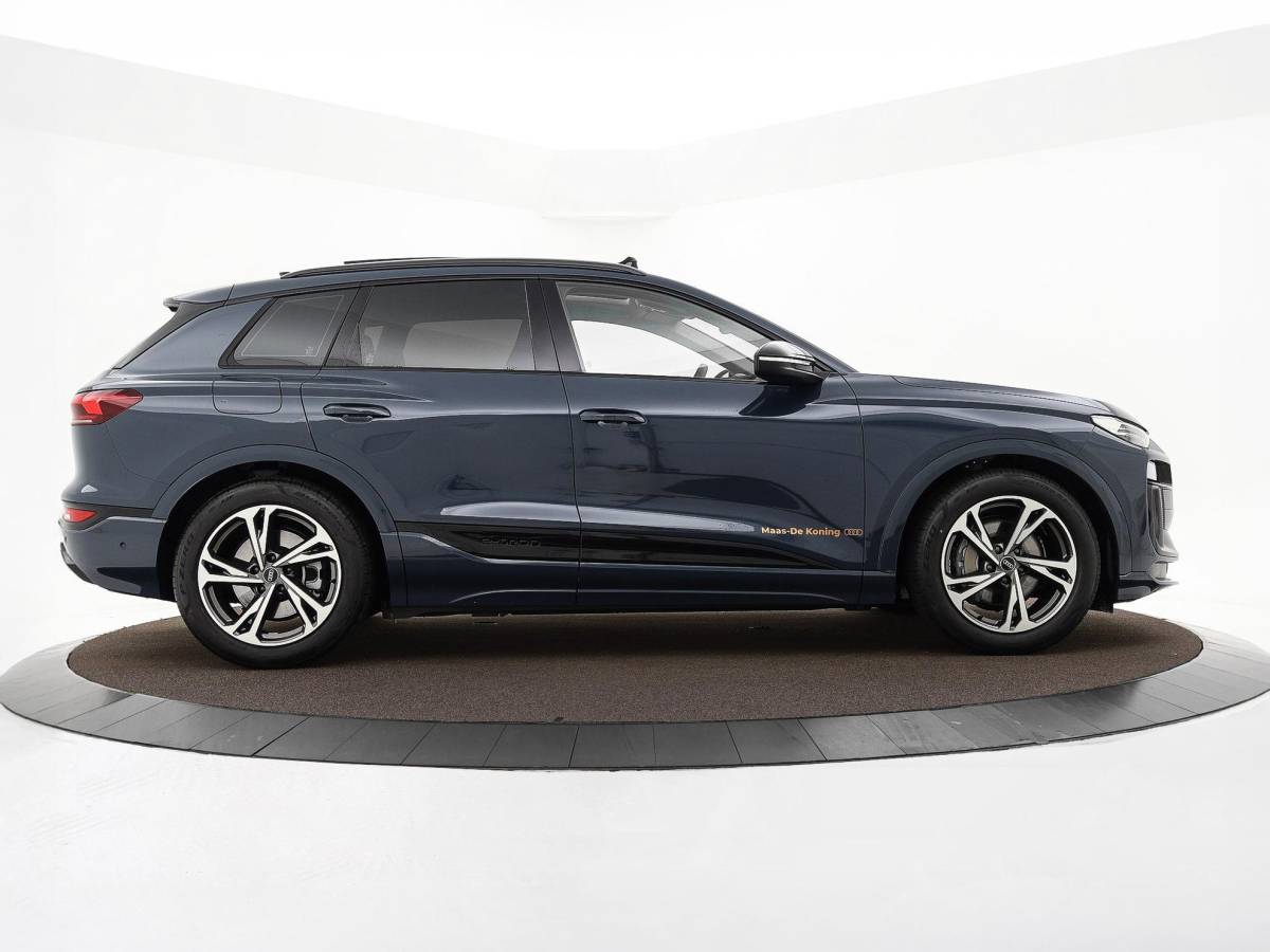 Audi Q6 e-tron Audi Q6 e-tron Launch edition quattro 100Kwh 388 PK · Panorama dak · Assistentiepakket Veiligheid · Tech Pro