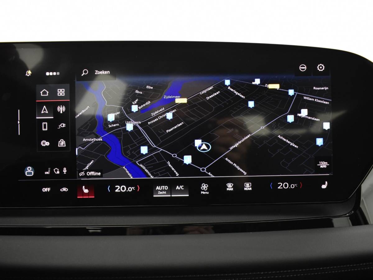 Audi Q6 e-tron Audi Q6 e-tron Launch edition quattro 100Kwh 388 PK · Panorama dak · Assistentiepakket Veiligheid · Tech Pro