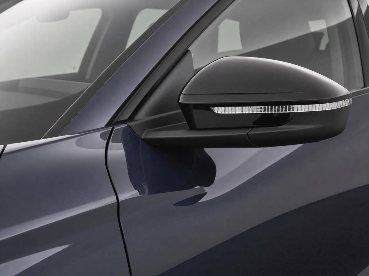 Audi Q6 e-tron Audi Q6 e-tron Launch edition quattro 100Kwh 388 PK · Panorama dak · Assistentiepakket Veiligheid · Tech Pro