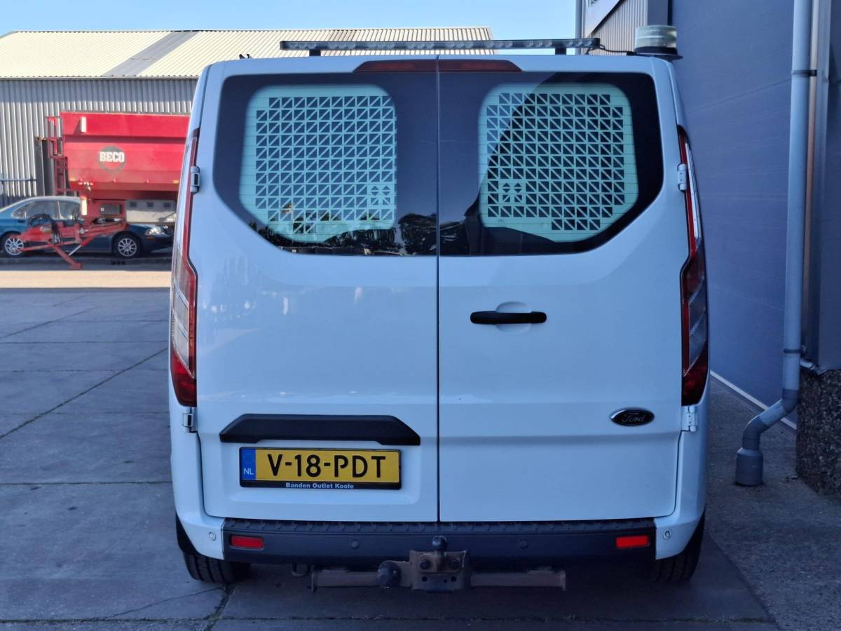 Ford Transit Custom Ford Transit Custom 340 2.0 TDCI L1H1 Trend AIRCO / CRUISE CONTROLE / 3 ZITS / TREKHAAK / EURO 6