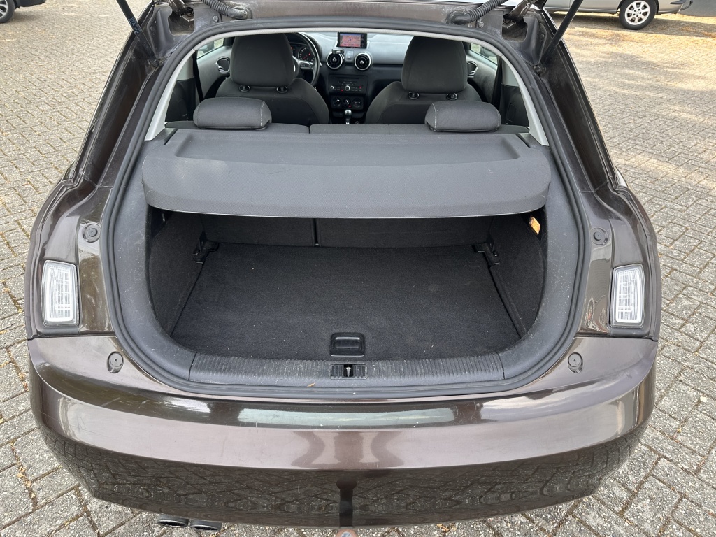 Audi A1 Audi A1 1.4 TFSI Amb Pro Line S-Tronic Automaat