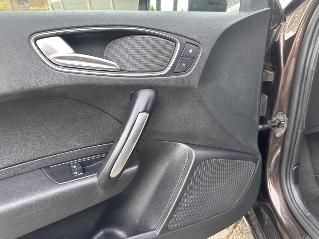 Audi A1 Audi A1 1.4 TFSI Amb Pro Line S-Tronic Automaat