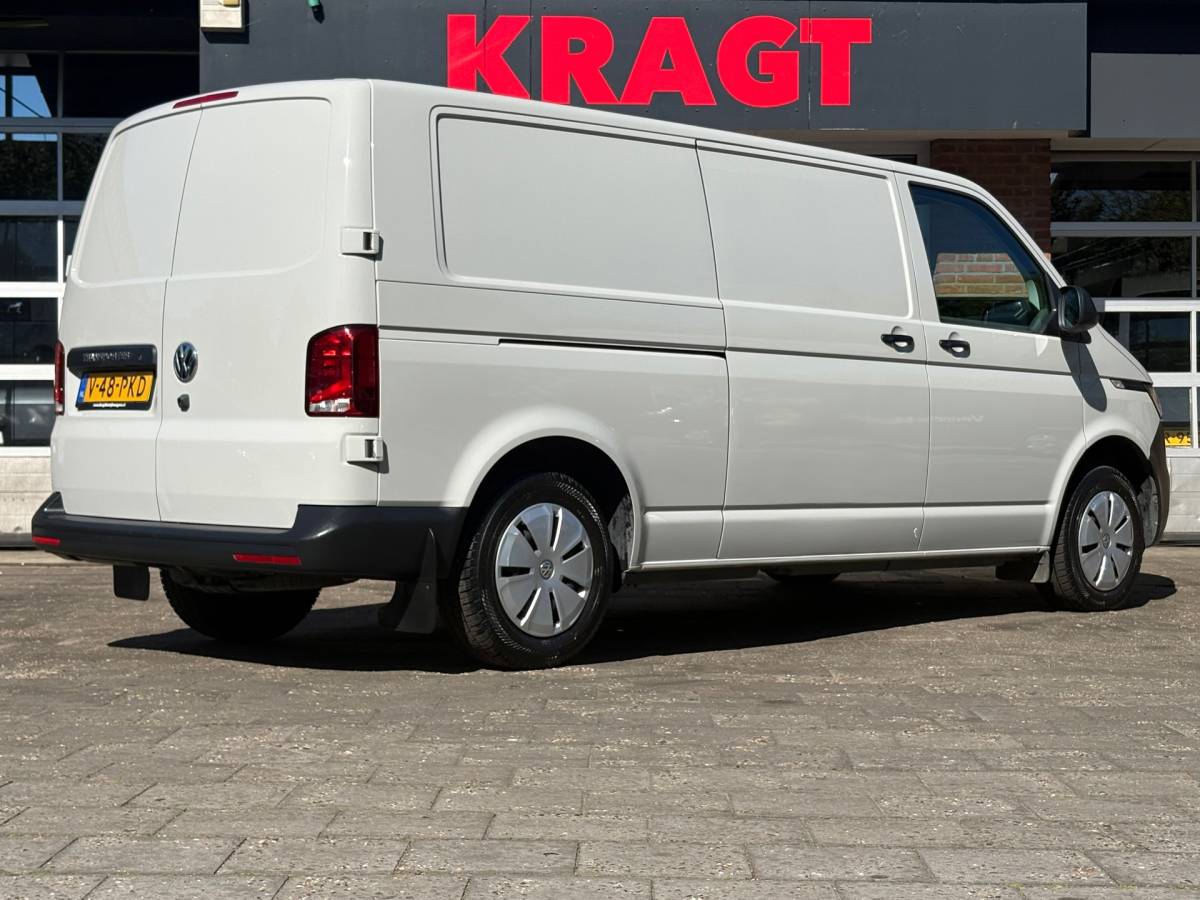Volkswagen Transporter Volkswagen TRANSPORTER 2.0 TDI L2H1150PK!|DSG Automaat|cruise control|airco|achteruitrijcamera|apple carplay|drie zitplaatsen