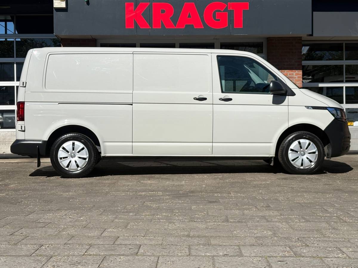Volkswagen Transporter Volkswagen TRANSPORTER 2.0 TDI L2H1150PK!|DSG Automaat|cruise control|airco|achteruitrijcamera|apple carplay|drie zitplaatsen
