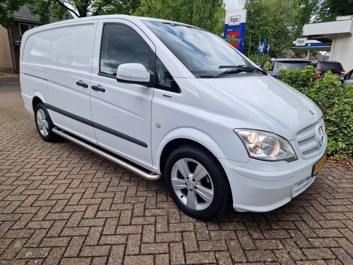 Mercedes-Benz Vito Mercedes-Benz Vito 113 CDI 320 automaat / L2 / cruise co / airco Mercedes-Benz Vito 113 CDI 320 Lang