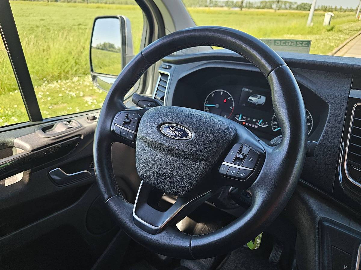 Ford Transit Custom FORD TRANSIT CUSTOM 2.0 l1h1 sport navi!