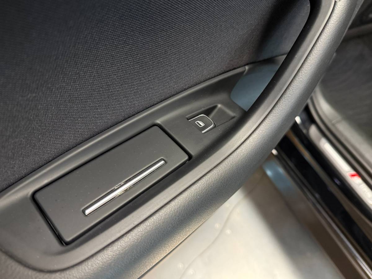 Audi A6 Audi A6 Avant 1.8 TFSI ultra S line Edition *Stoelverw.* Elektr.Kofferbak|LED|Cruise|PDC