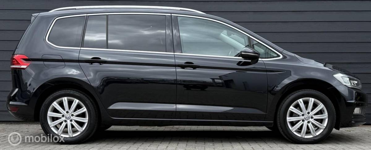Volkswagen Touran Volkswagen Touran 1.4 TSI DSG Highline Pano.dak/Trekhaak/Camera