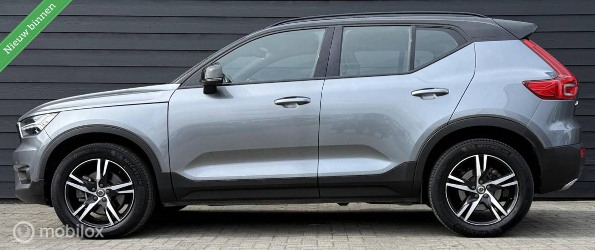 Volvo XC40 Volvo XC40 2.0 T4 R-Design 190PK LED/Clima/Cruise/Elektr.pakket