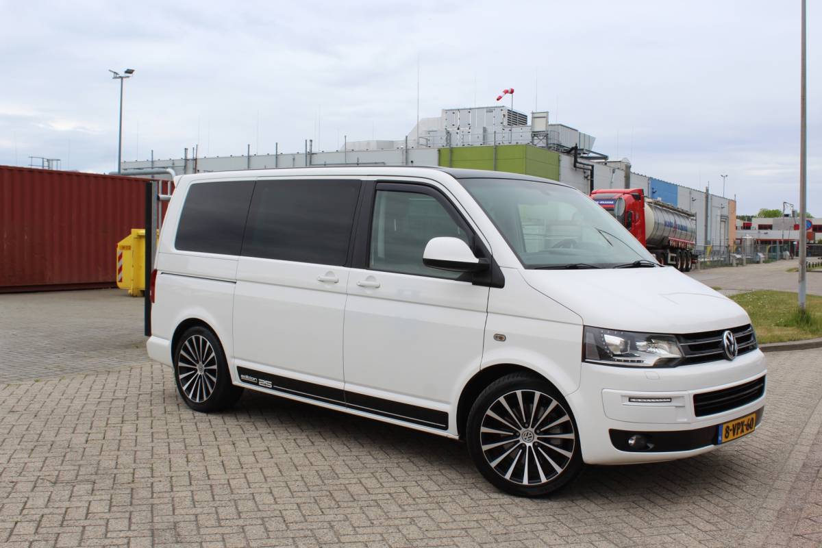 Volkswagen Transporter Volkswagen Transporter 2.0 TDI L1H1 4Motion DC Highline edition marge…AUTOMAAT TREKHAAK CAMERA MULTIMEDIA