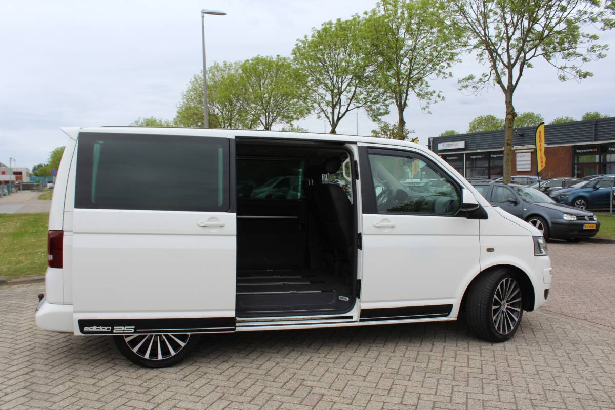 Volkswagen Transporter Volkswagen Transporter 2.0 TDI L1H1 4Motion DC Highline edition marge…AUTOMAAT TREKHAAK CAMERA MULTIMEDIA