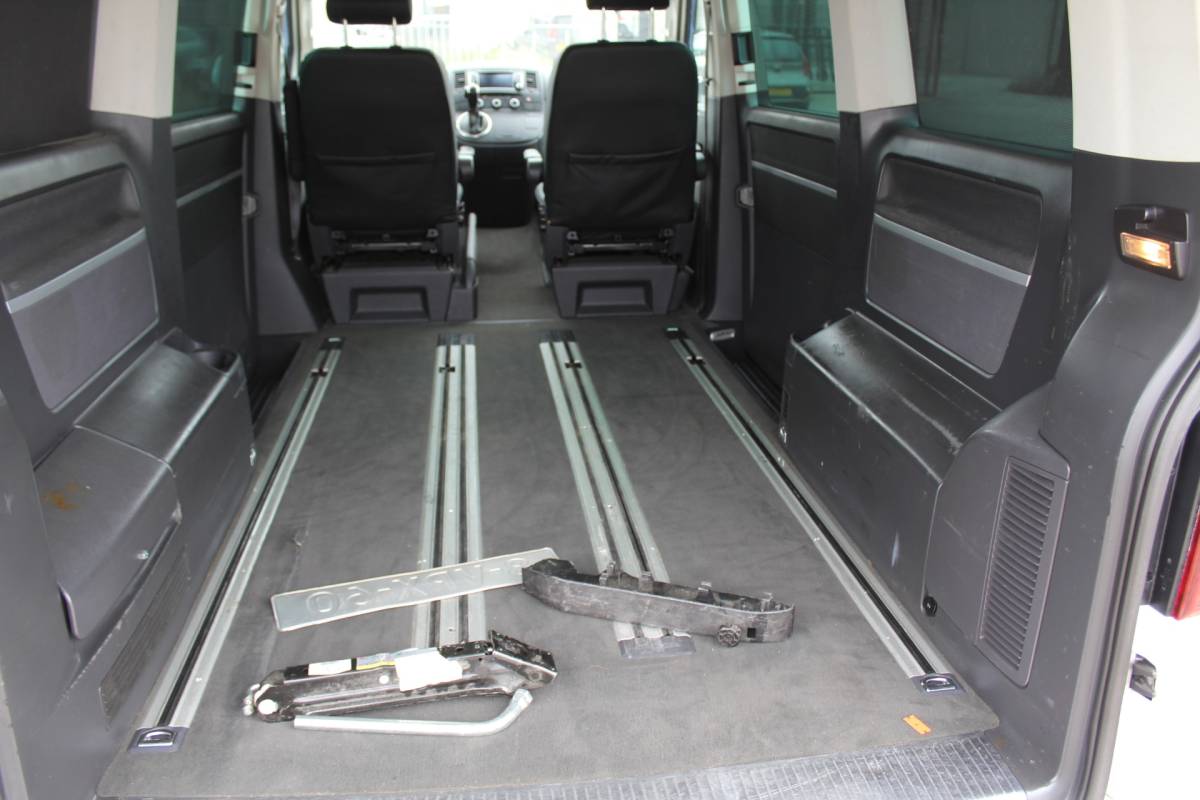 Volkswagen Transporter Volkswagen Transporter 2.0 TDI L1H1 4Motion DC Highline edition marge…AUTOMAAT TREKHAAK CAMERA MULTIMEDIA